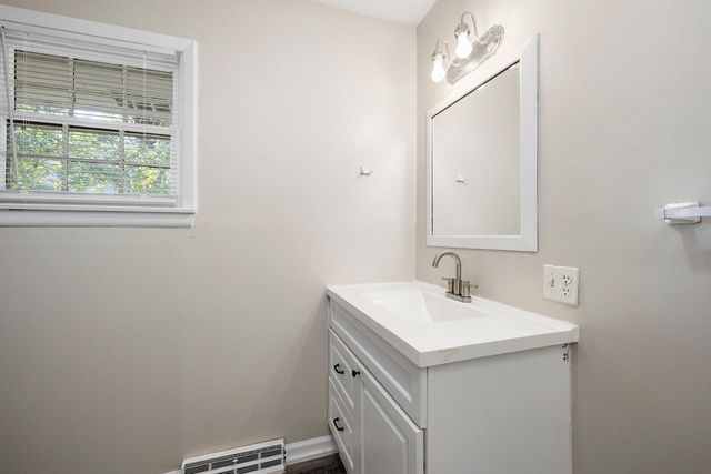 6259 West Republic Road, Brookline, MO 65619