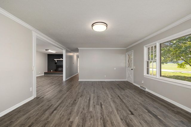 6259 West Republic Road, Brookline, MO 65619