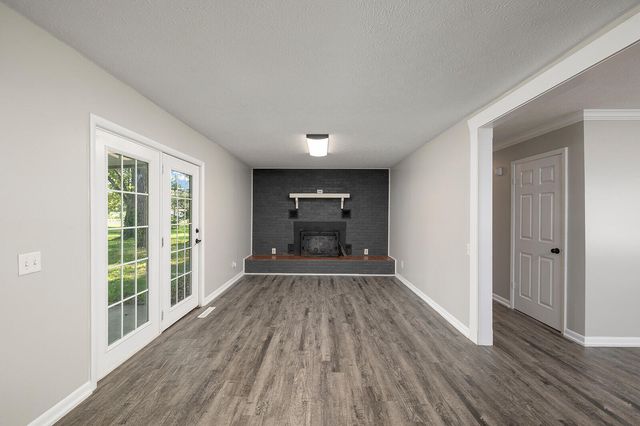 6259 West Republic Road, Brookline, MO 65619