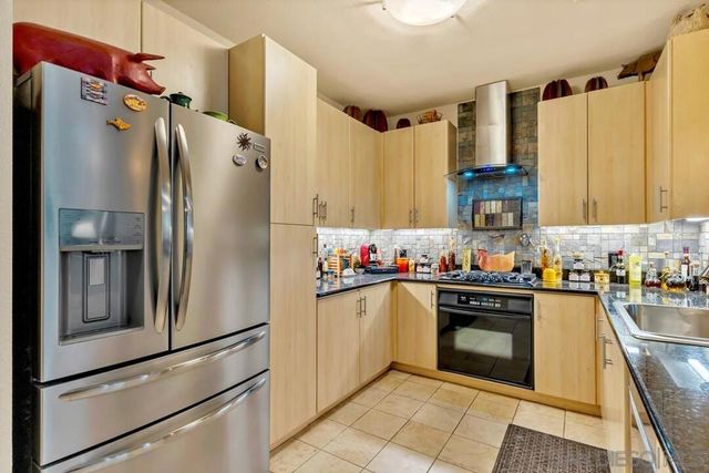 1225 Island Ave. 304, San Diego, CA 92101