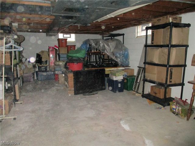 256 Warner Road, Hubbard, OH 44425