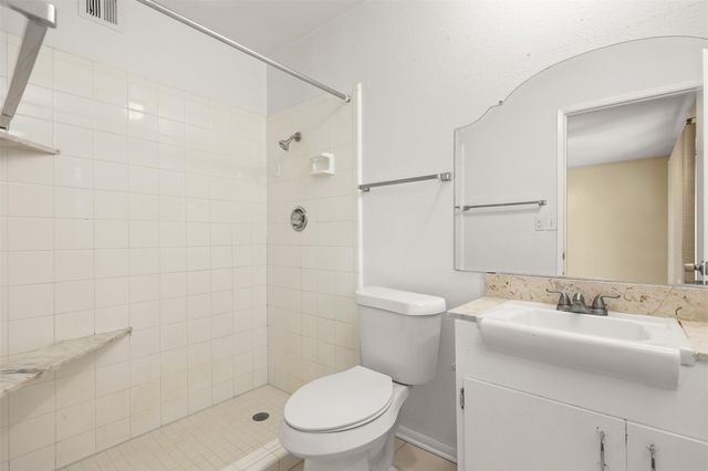 1927 Ramada Drive, Houston, TX 77062