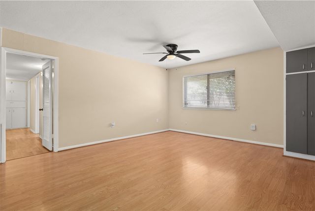 1927 Ramada Drive, Houston, TX 77062