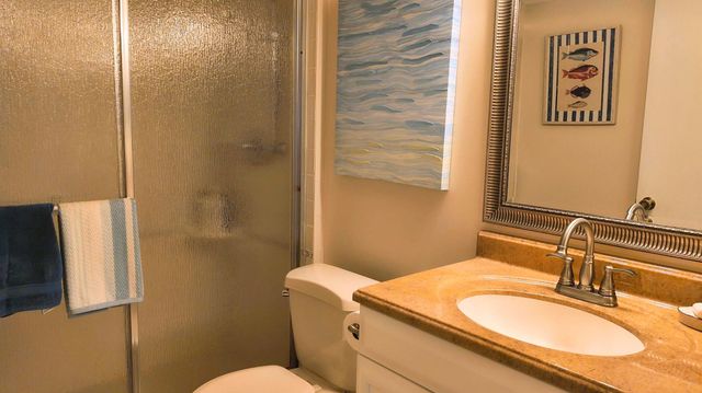 3178 Via Poinciana 102, Lake Worth, FL 33467