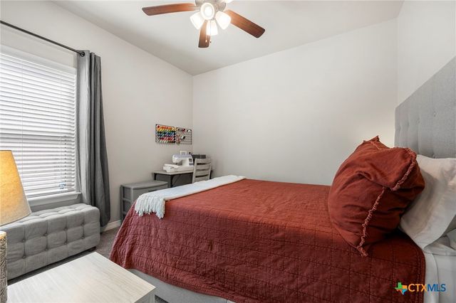 512 Holstein Drive, Belton, TX 76513