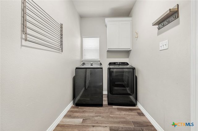 512 Holstein Drive, Belton, TX 76513