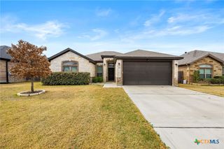 512 Holstein Drive, Belton, TX 76513