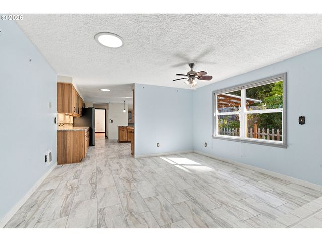 7213 Ne 284TH St, Battle Ground, WA 98604