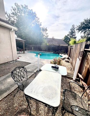 10049 Macon Dr, Stockton, CA 95209