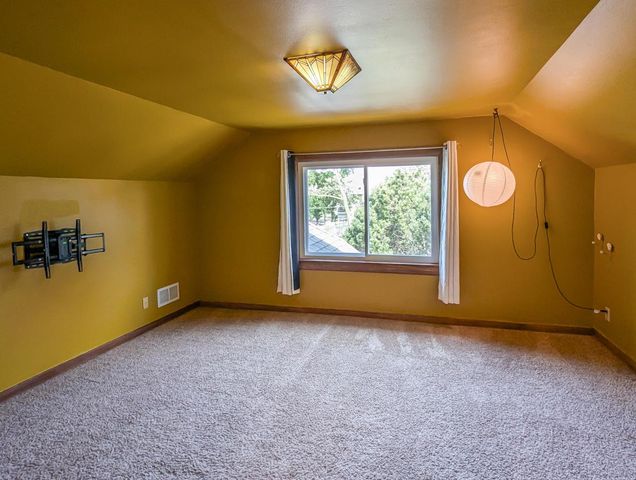 5925 W Lloyd STREET, Milwaukee, WI 53208