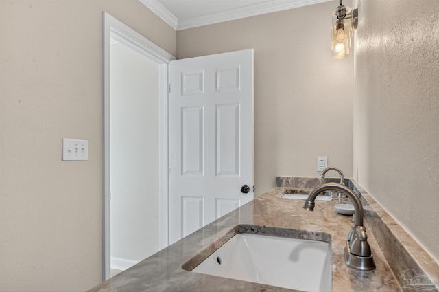 16775 Perdido Key Dr B, Pensacola, FL 32507