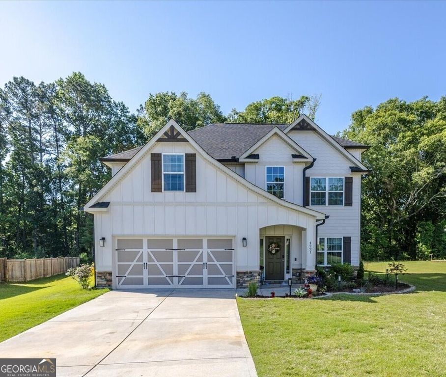 4221 Cornwall, Forsyth, GA 31029