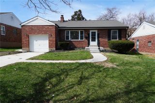 9235 Catalina Drive, St Louis, MO 63136