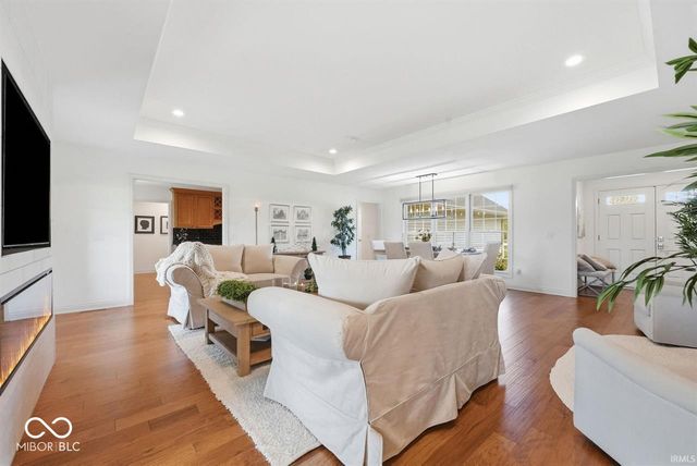 1002 S 8th Street, Upland, IN 46989