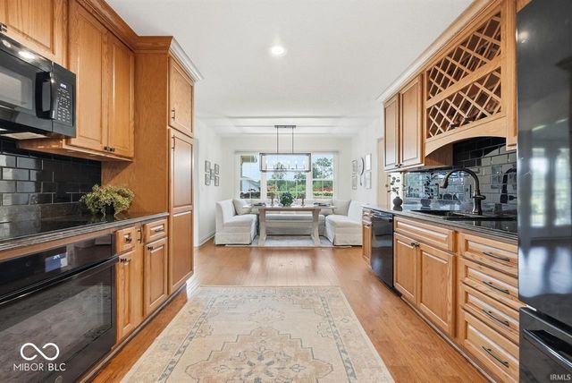 1002 S 8th Street, Upland, IN 46989