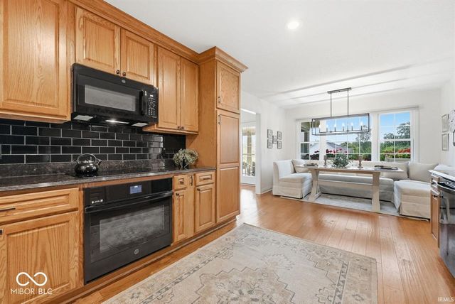 1002 S 8th Street, Upland, IN 46989