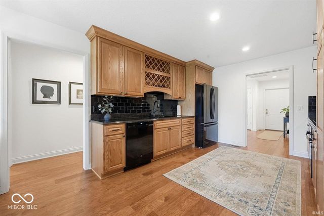1002 S 8th Street, Upland, IN 46989
