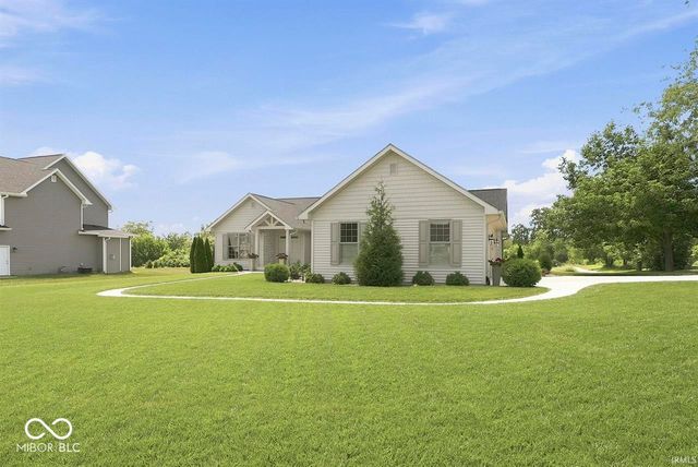 1002 S 8th Street, Upland, IN 46989