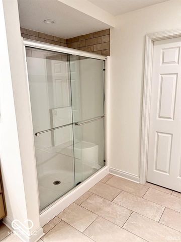 1002 S 8th Street, Upland, IN 46989