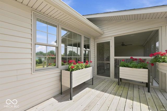 1002 S 8th Street, Upland, IN 46989