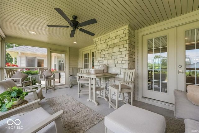 1002 S 8th Street, Upland, IN 46989