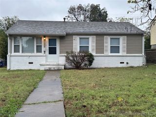 1949 W 46th Place, Tulsa, OK 74107