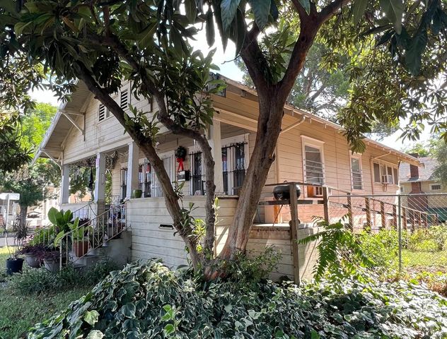 648 N Harrison St, Stockton, CA 95203