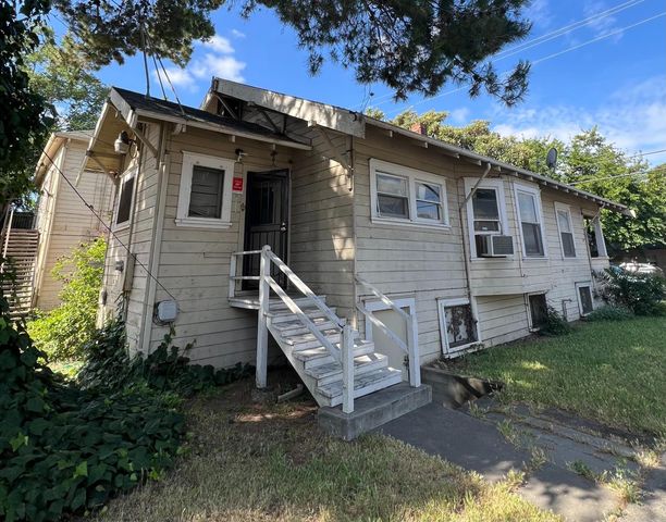 648 N Harrison St, Stockton, CA 95203