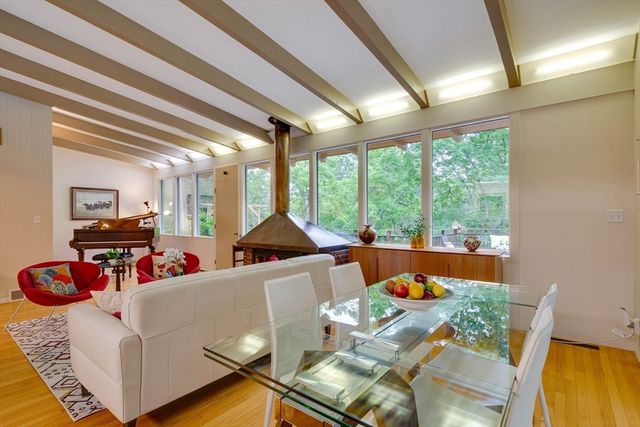 141 Old County Road, Lincoln, MA 01773
