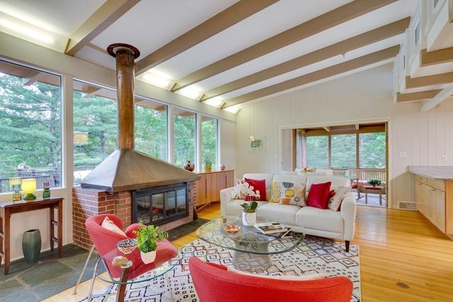141 Old County Road, Lincoln, MA 01773