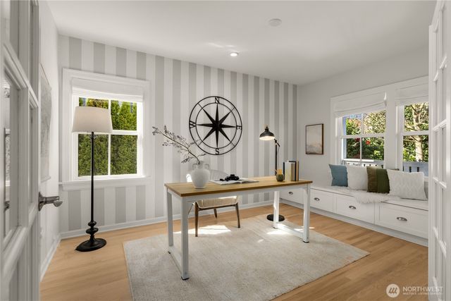 2200 41st Ave SW, Seattle, WA 98116