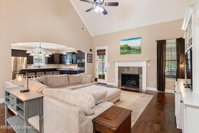 5702 Chessie Drive, Olive Branch, MS 38654