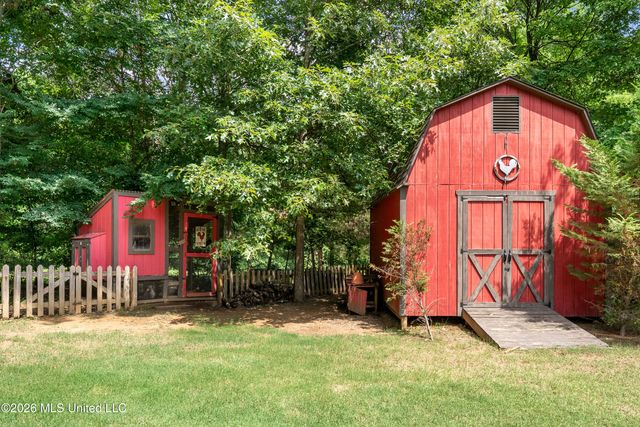 5702 Chessie Drive, Olive Branch, MS 38654