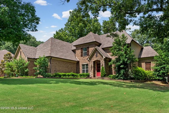 5702 Chessie Drive, Olive Branch, MS 38654