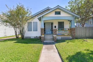 4419 Ursuline Street, Galveston, TX 77550