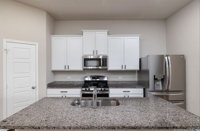 6808 Cetera Crossing, Converse, TX 78109