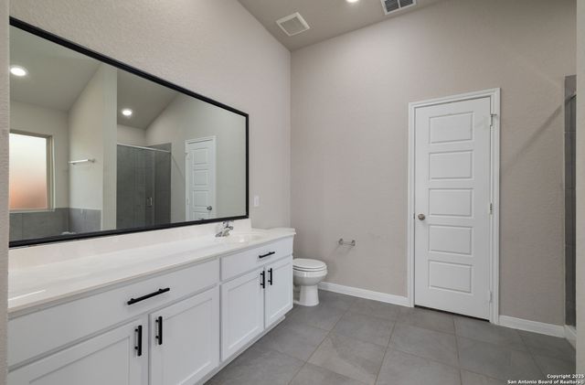 6808 Cetera Crossing, Converse, TX 78109