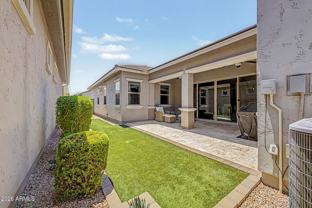 4459 E SKOUSEN Street, Gilbert, AZ 85295