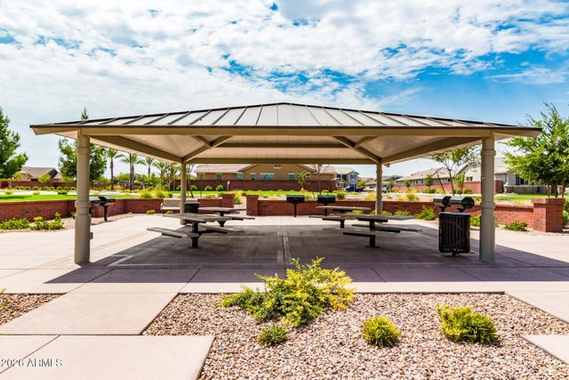4459 E SKOUSEN Street, Gilbert, AZ 85295