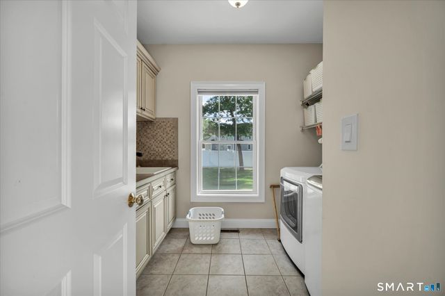 80 Acre Way, Southington, CT 06489
