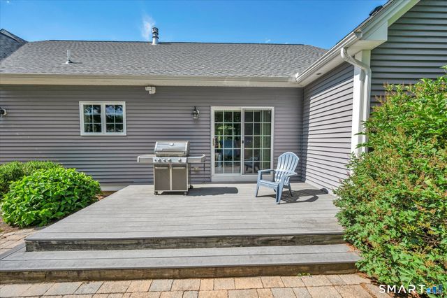80 Acre Way, Southington, CT 06489