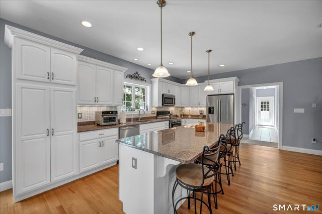 80 Acre Way, Southington, CT 06489