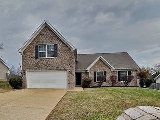 1811 Packard Ct, Spring Hill, TN 37174
