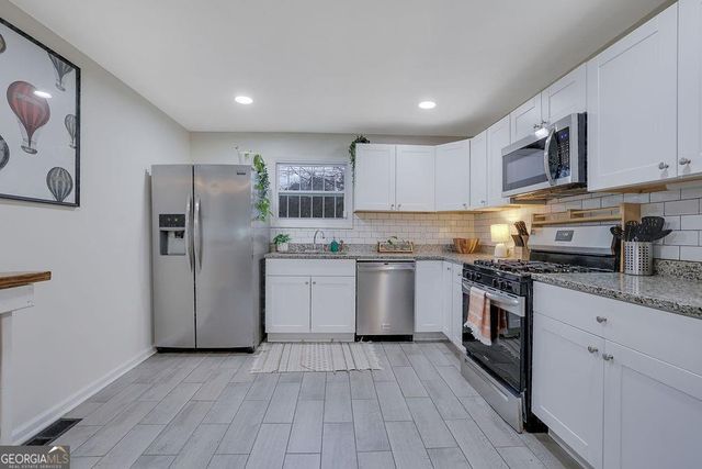647 Alfred Road NW, Atlanta, GA 30331