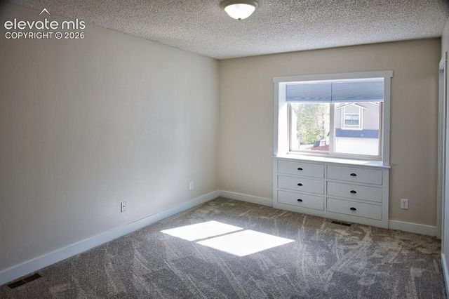 7155 Alpenwood Way, Colorado Springs, CO 80918