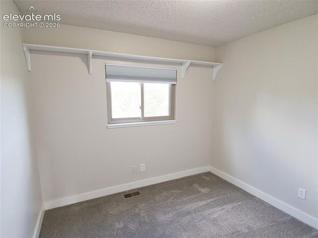 7155 Alpenwood Way, Colorado Springs, CO 80918