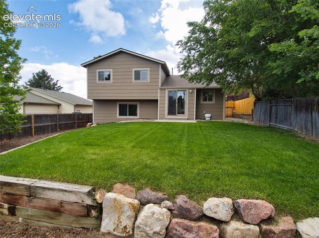 7155 Alpenwood Way, Colorado Springs, CO 80918