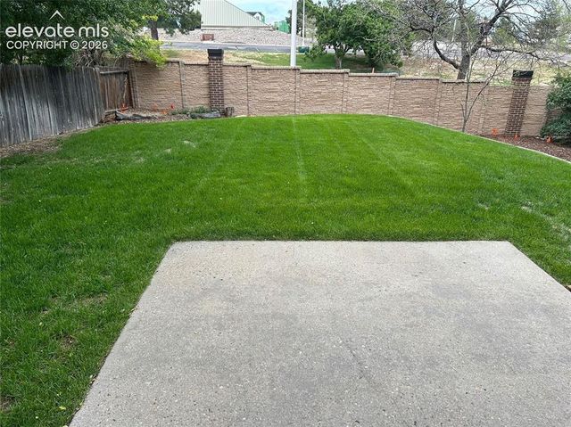 7155 Alpenwood Way, Colorado Springs, CO 80918
