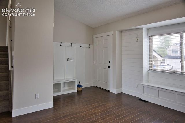 7155 Alpenwood Way, Colorado Springs, CO 80918