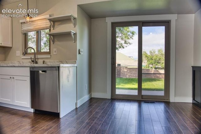 7155 Alpenwood Way, Colorado Springs, CO 80918